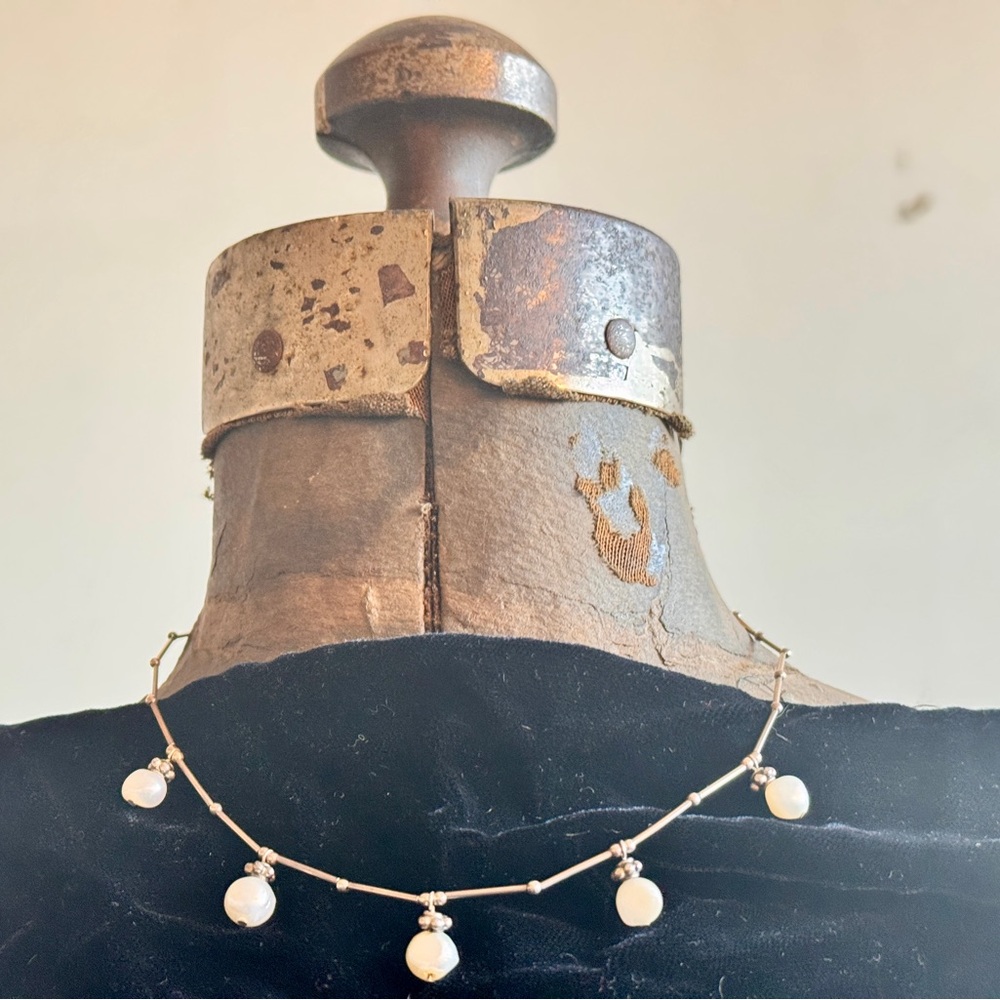 Vintage silver and pearl necklace